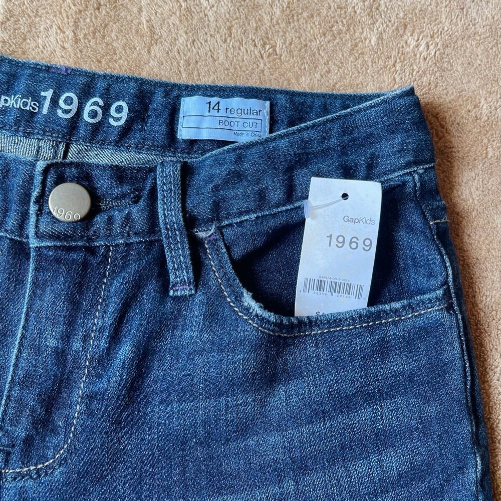 Gap jeans size 14 boot cutt - Picture 6 of 6